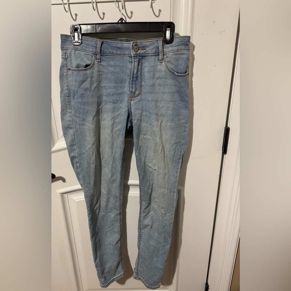 Old Navy Women's Light Blue Skinny Jeans